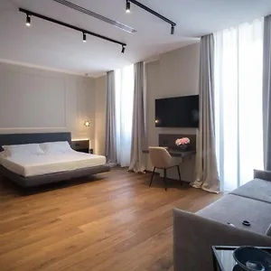 https://palazzo-danisi-roomssuites.barihotels.org