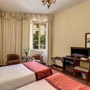 New Albatros Checkin Portafortuna Guesth House Pensión
